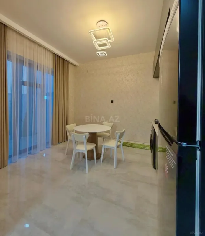 Satılır 4 otaqlı həyət evi 170 m²