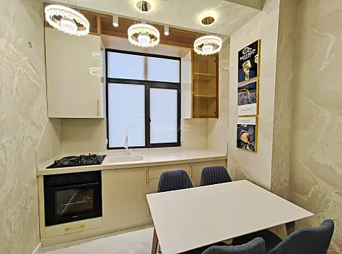 Satılır 2 otaqlı mənzil 36.5 m²