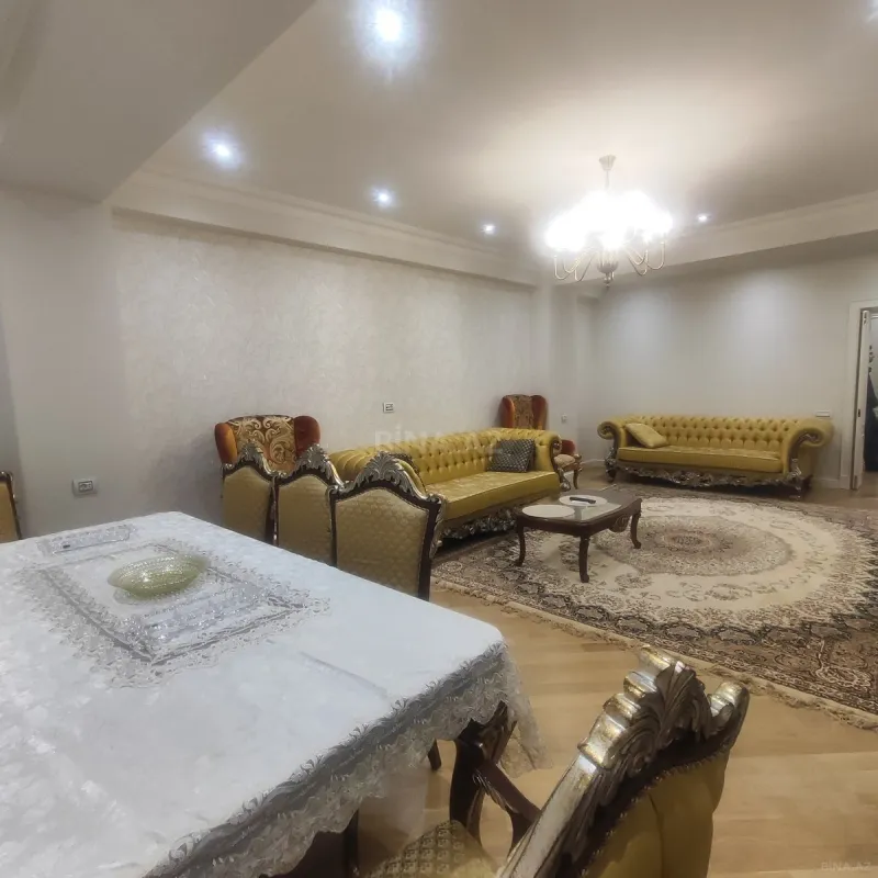 Kirayə verilir 4 otaqlı mənzil 220 m²