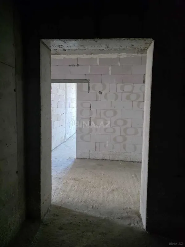 Satılır 3 otaqlı mənzil 148 m²