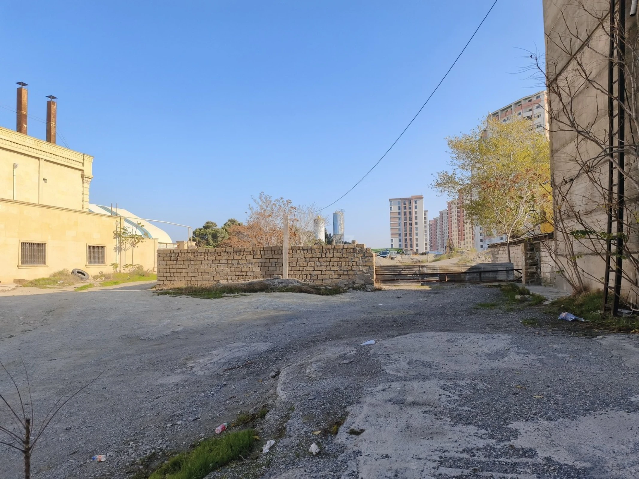 Satılır torpaq sahəsi 25 m²