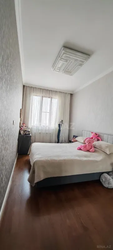 Satılır 3 otaqlı mənzil 127 m²