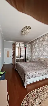 Satılır 3 otaqlı mənzil 127 m²
