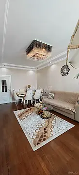 Satılır 3 otaqlı mənzil 127 m²