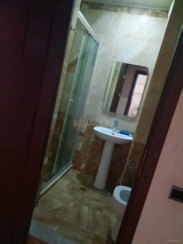Kirayə verilir 2 otaqlı mənzil 65 m²