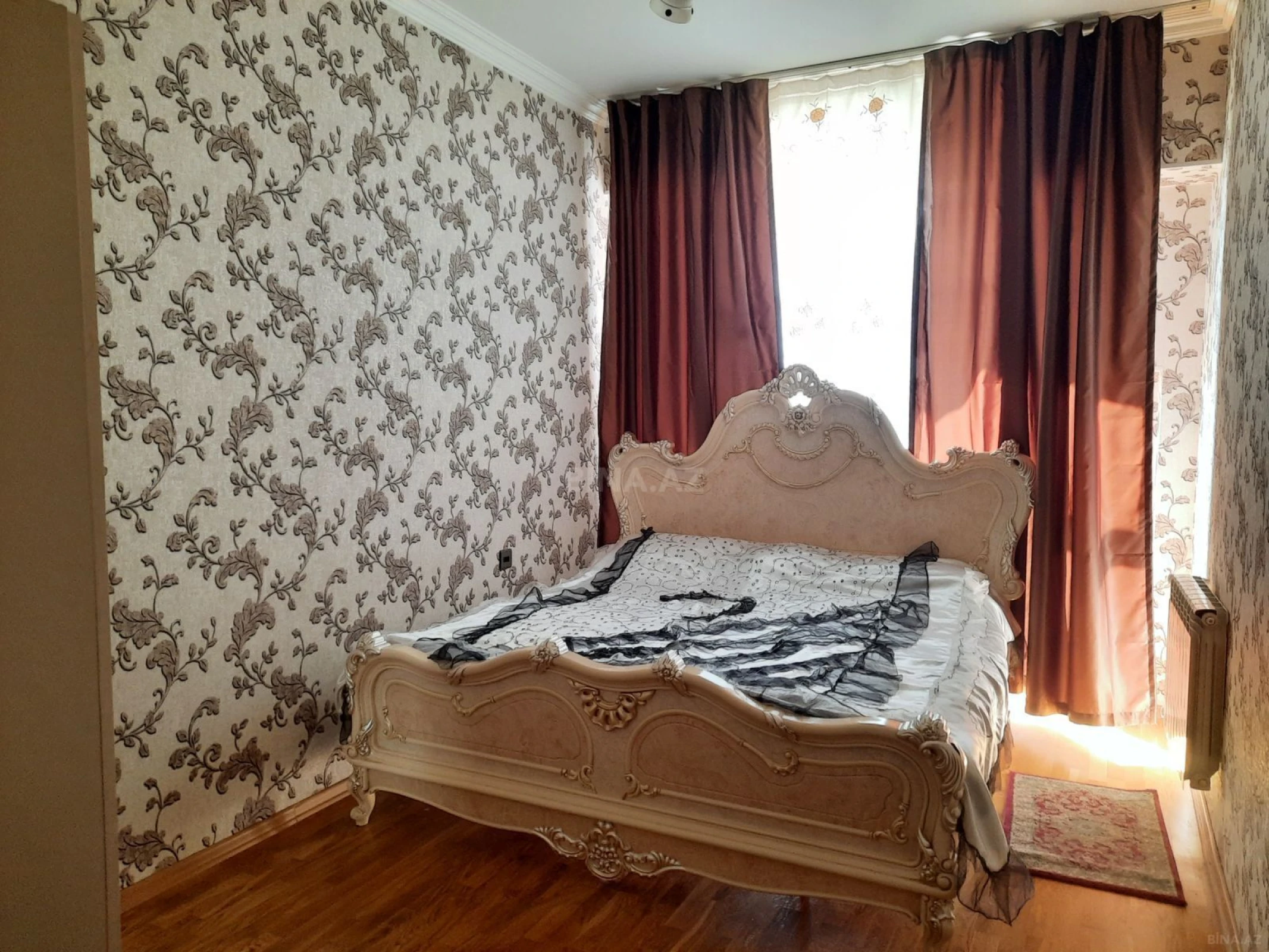 Kirayə verilir 2 otaqlı mənzil 65 m²