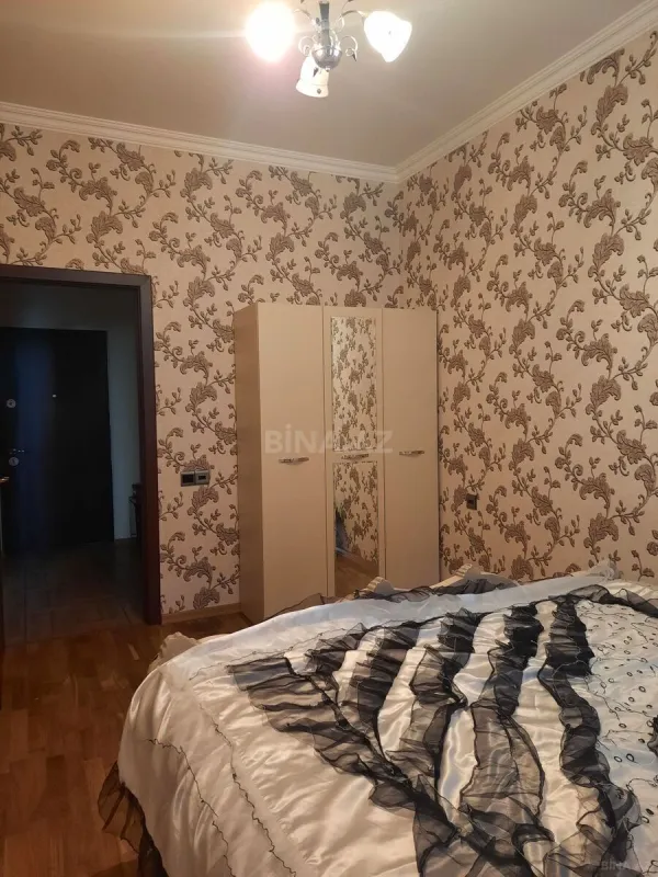 Kirayə verilir 2 otaqlı mənzil 65 m²
