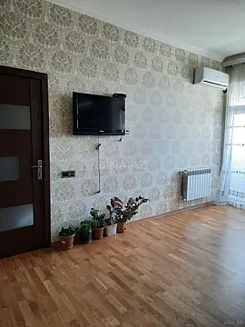 Kirayə verilir 2 otaqlı mənzil 65 m²