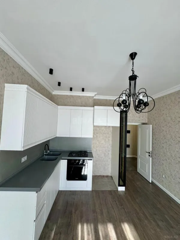 Satılır 2 otaqlı mənzil 60.7 m²