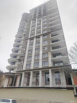 Satılır 3 otaqlı mənzil 110 m² — Bakı, İnşaatçılar 3 otaq 110.00 m²