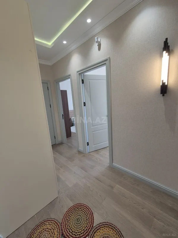 Kirayə verilir 3 otaqlı mənzil 120 m²