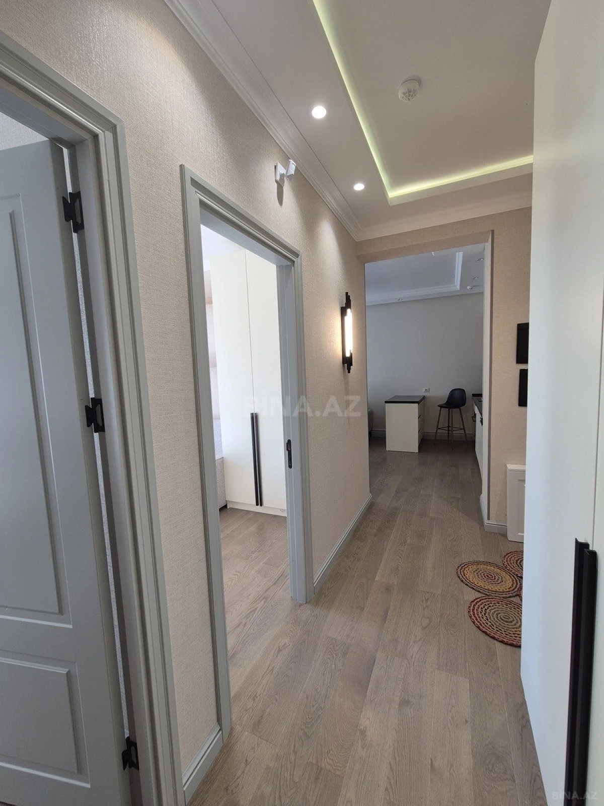Kirayə verilir 3 otaqlı mənzil 120 m²
