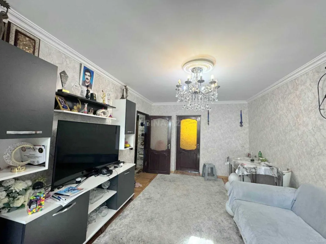 Satılır 3 otaqlı mənzil 70 m²