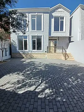 Satılır 5 otaqlı həyət evi 150 m² — Xırdalan 5 otaq 150.00 m²