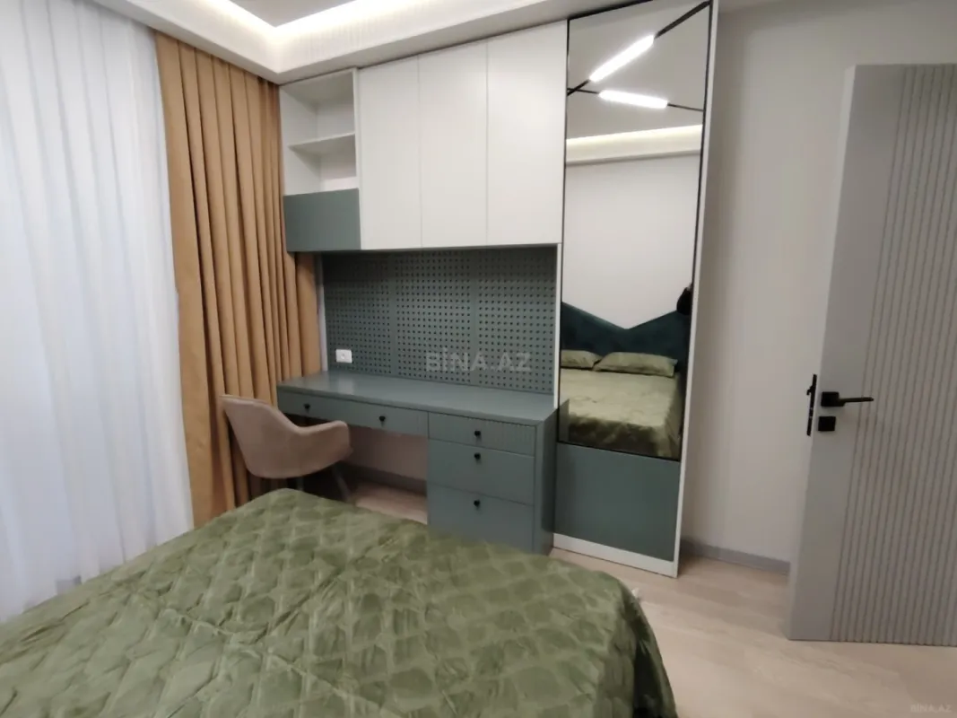 Satılır 3 otaqlı mənzil 98 m²