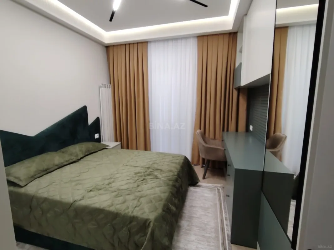 Satılır 3 otaqlı mənzil 98 m²