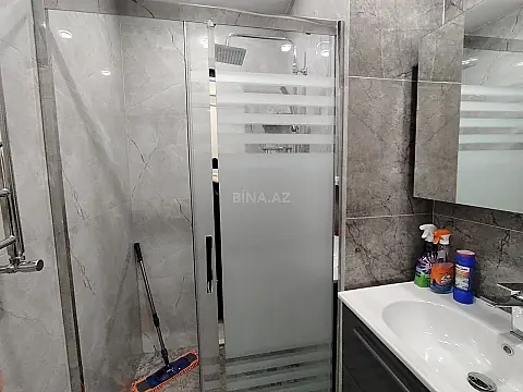 Satılır 3 otaqlı mənzil 98 m²