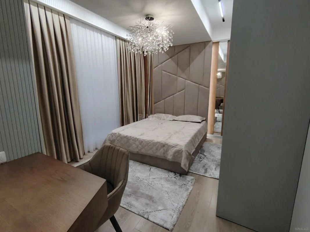 Satılır 3 otaqlı mənzil 98 m²