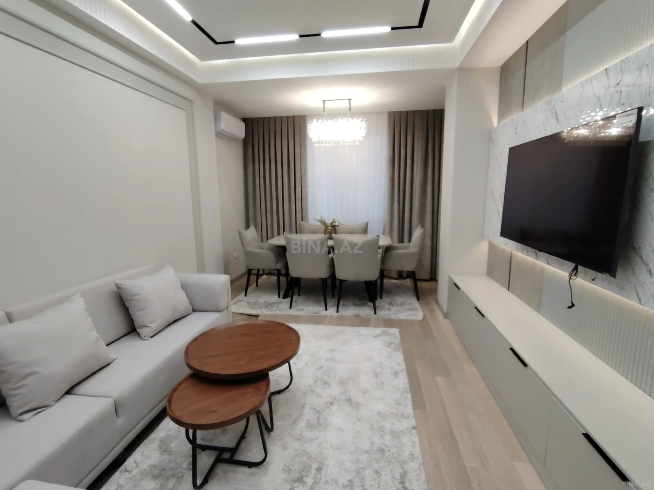 Satılır 3 otaqlı mənzil 98 m²