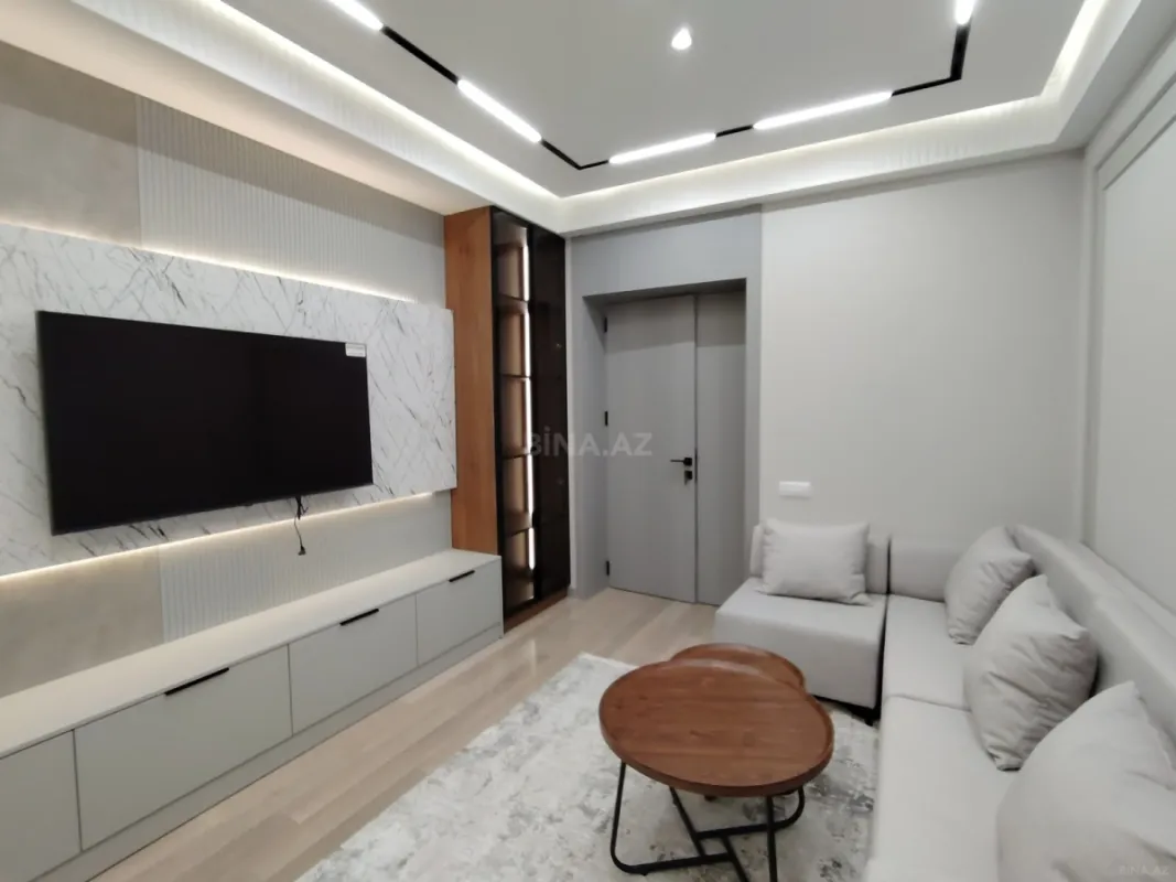 Satılır 3 otaqlı mənzil 98 m²