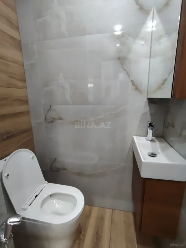 Satılır 3 otaqlı mənzil 98 m²