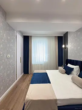 Satılır 4 otaqlı mənzil 110 m²