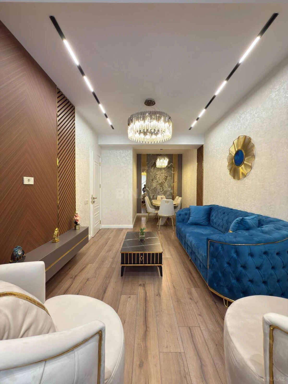 Satılır 4 otaqlı mənzil 110 m²