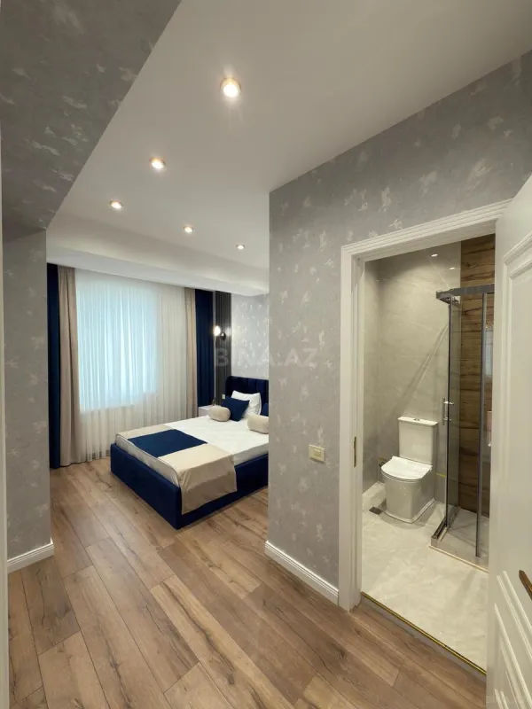 Satılır 4 otaqlı mənzil 110 m²