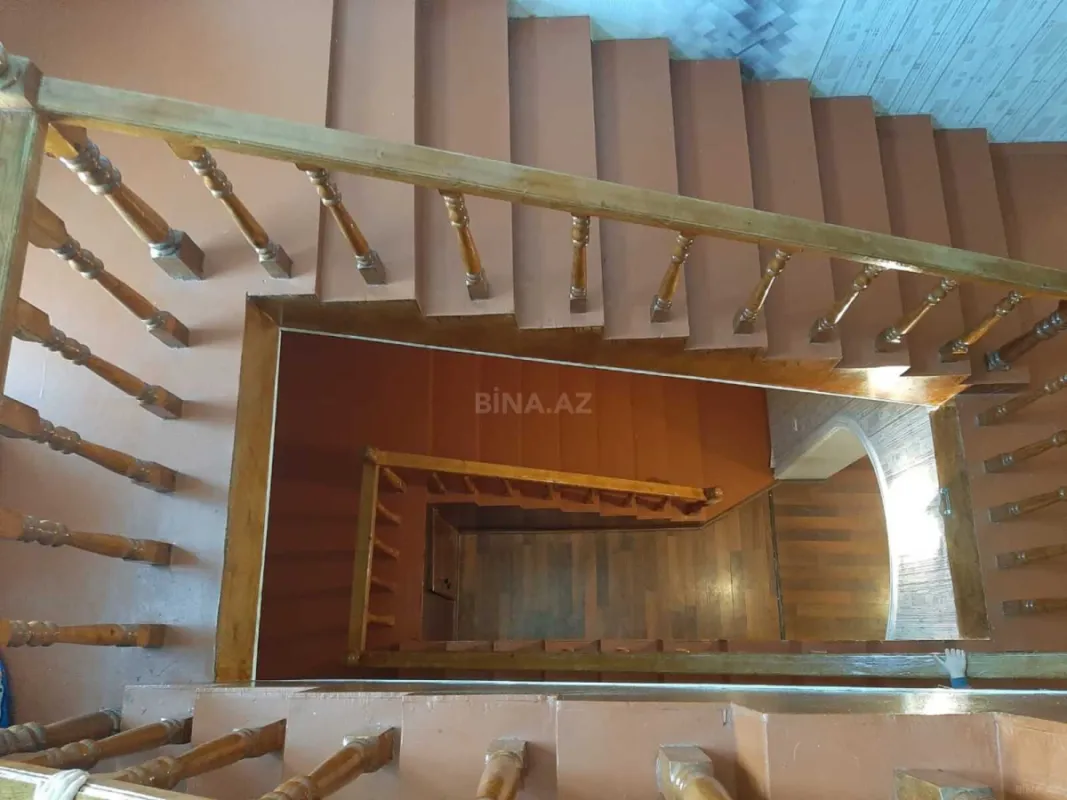 Satılır obyekt 500 m²