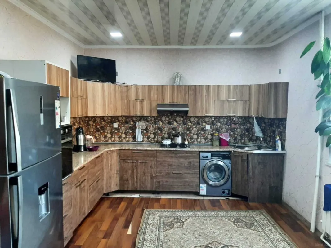 Satılır obyekt 500 m²