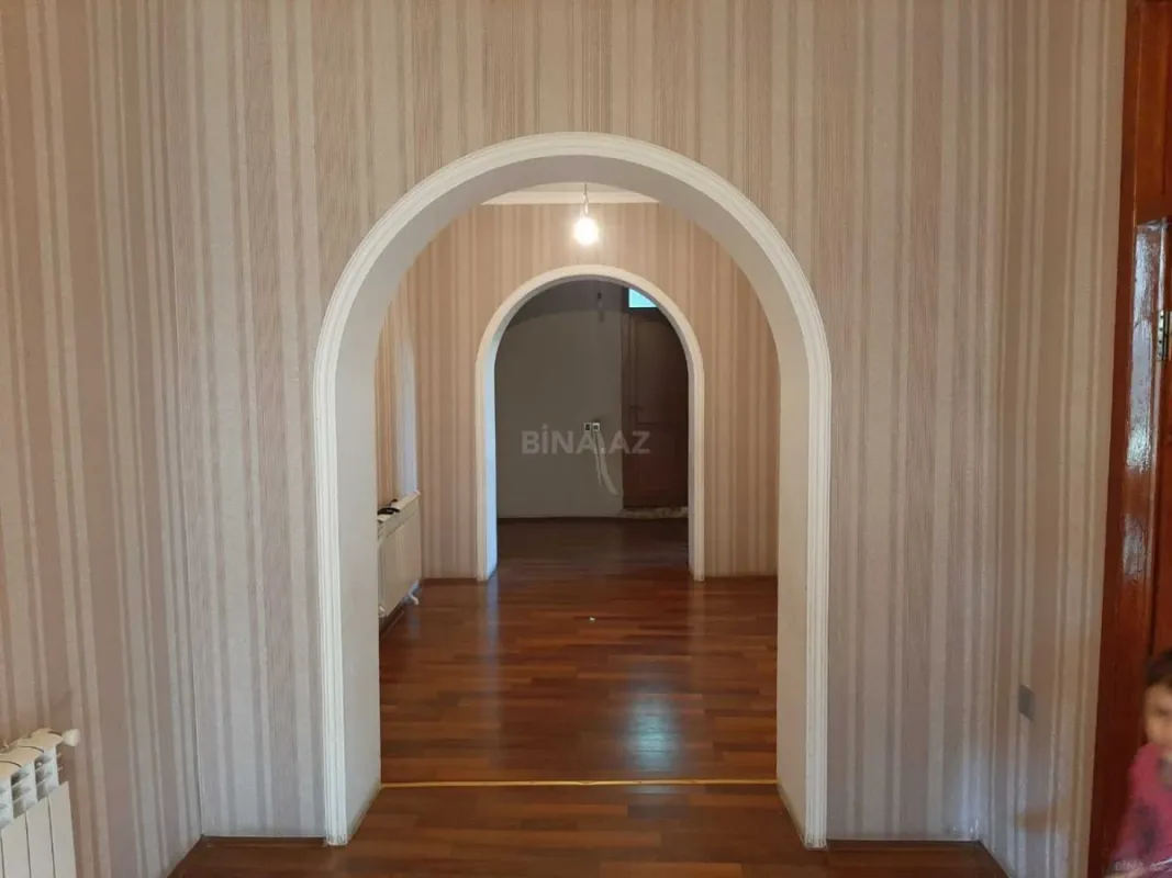 Satılır obyekt 500 m²