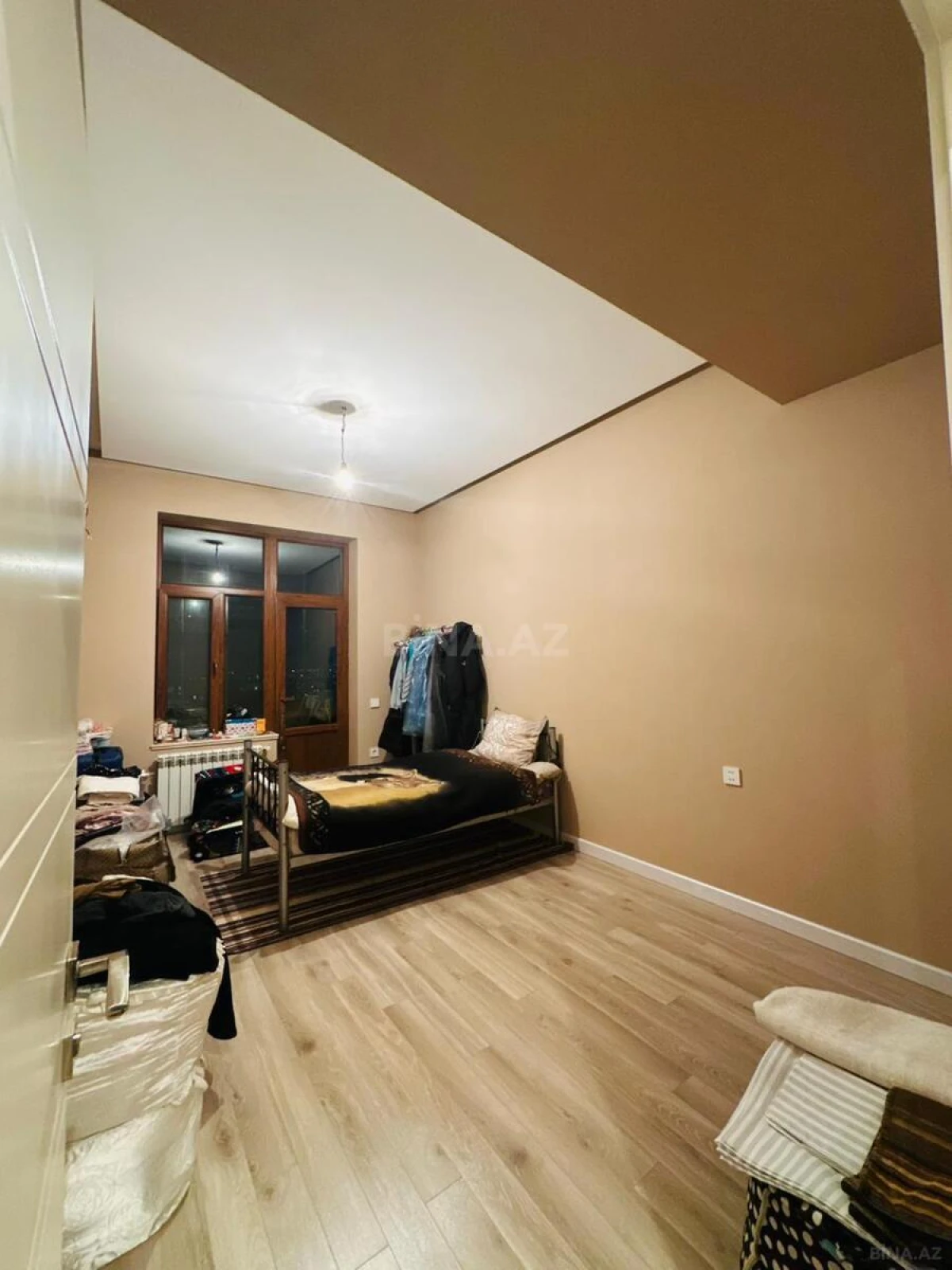 Satılır 3 otaqlı mənzil 83 m²