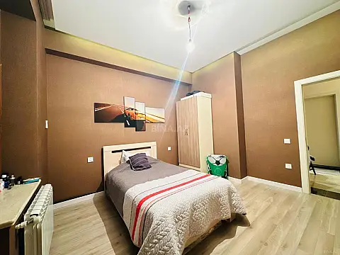 Satılır 3 otaqlı mənzil 83 m²