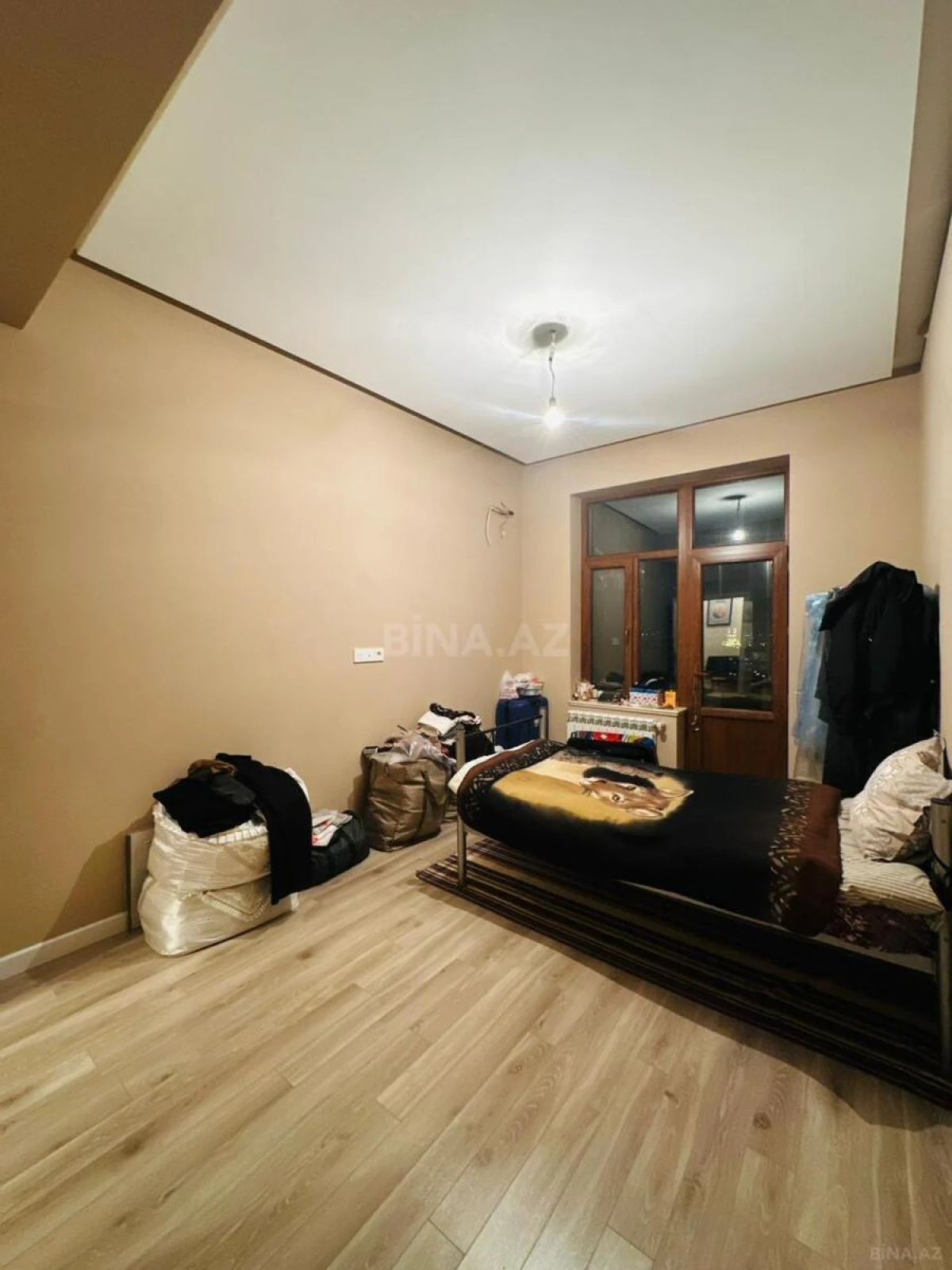 Satılır 3 otaqlı mənzil 83 m²