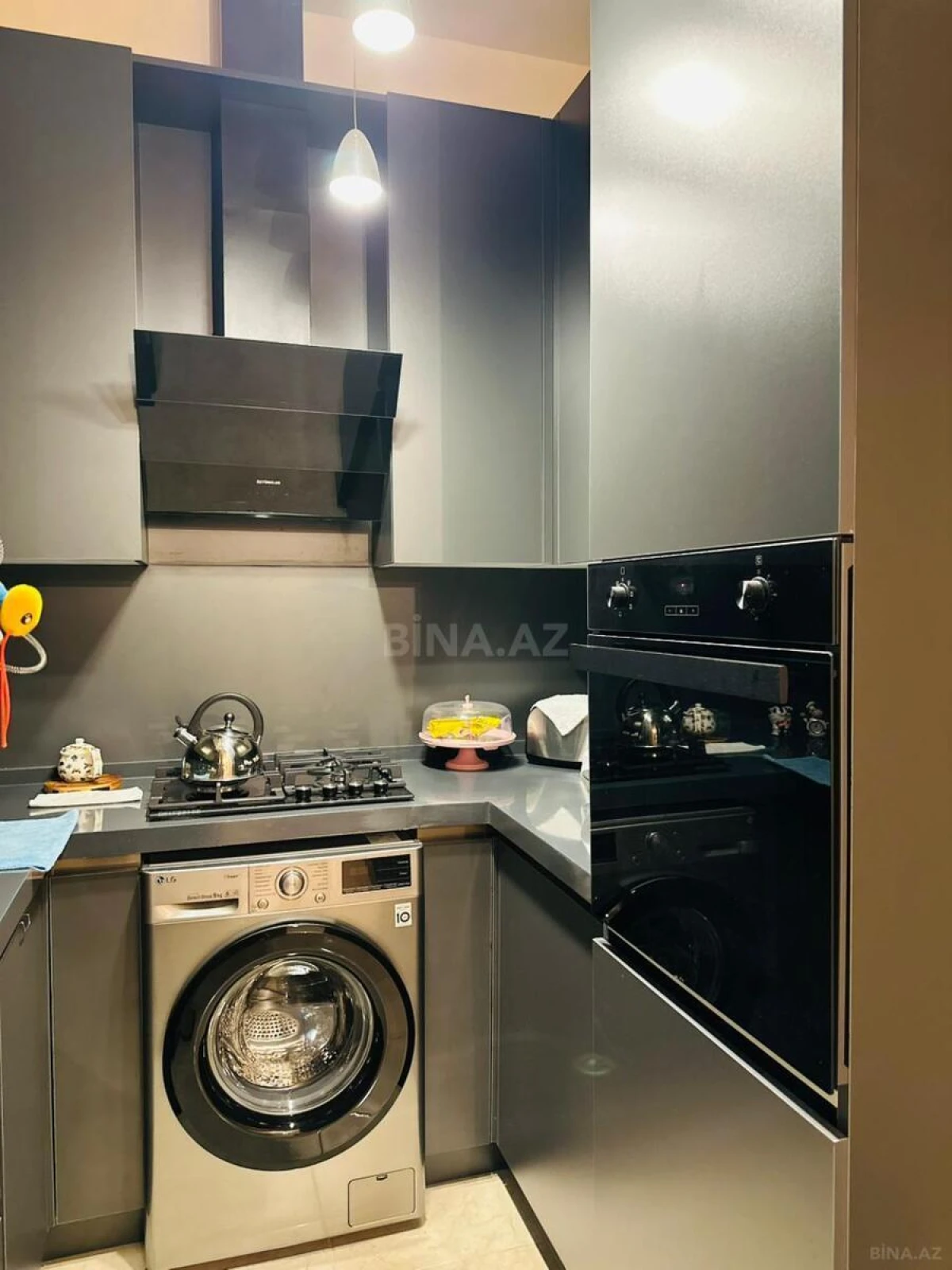 Satılır 3 otaqlı mənzil 83 m²
