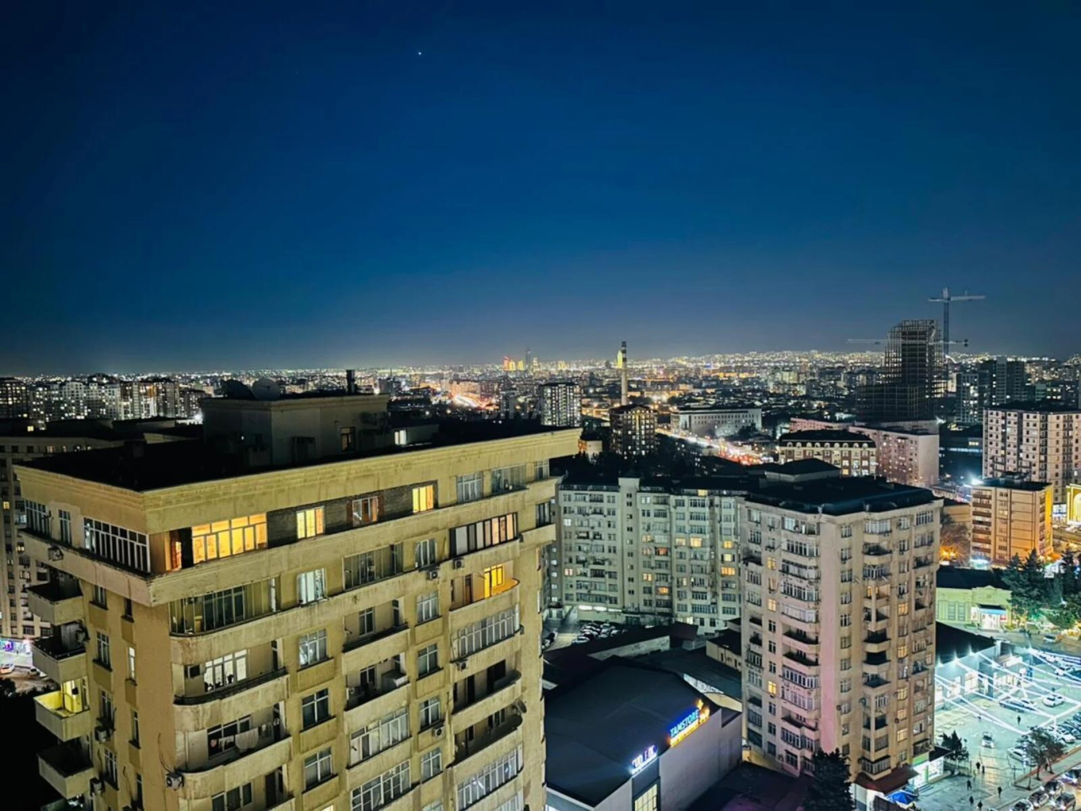 Satılır 3 otaqlı mənzil 83 m²