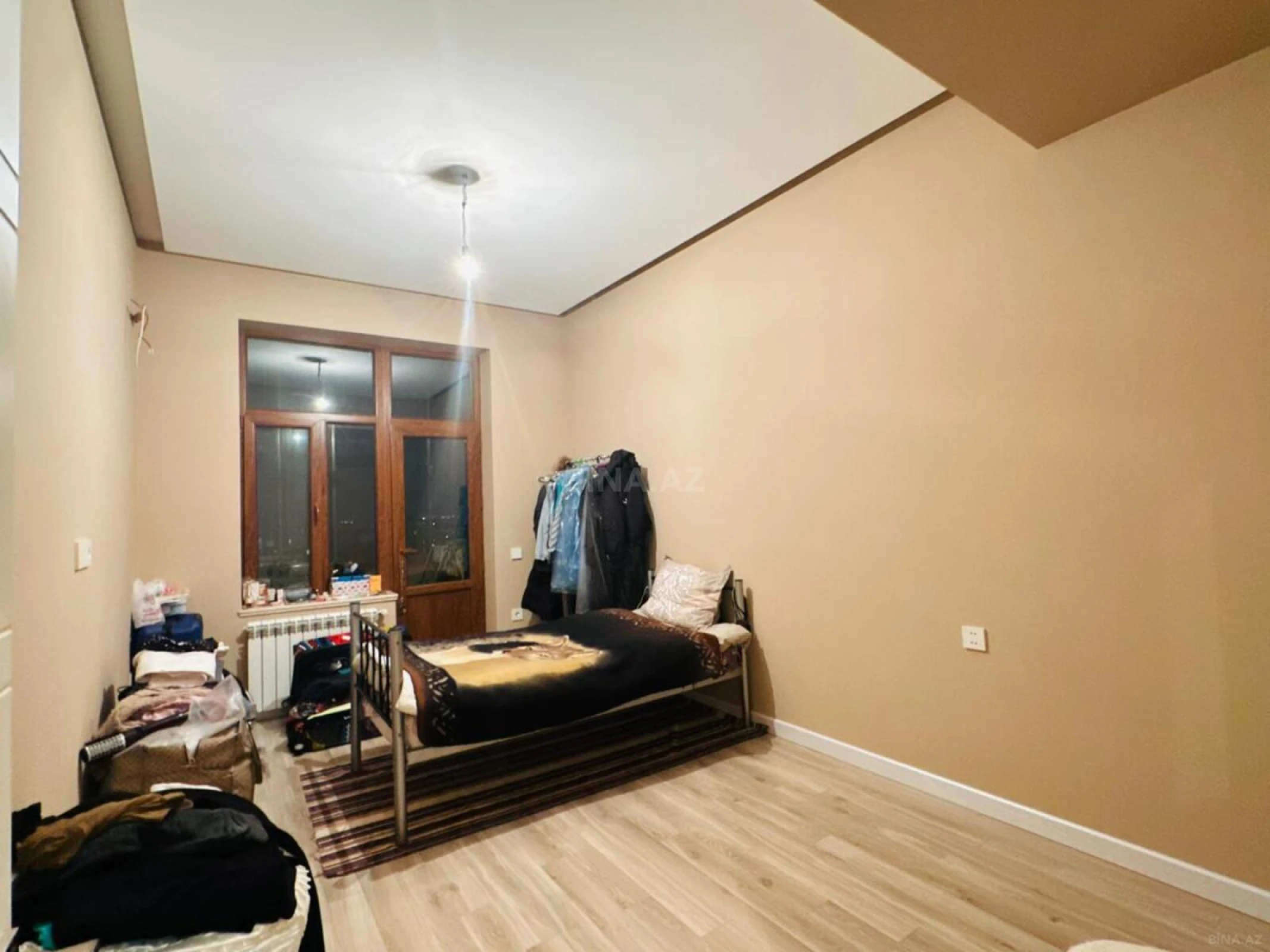 Satılır 3 otaqlı mənzil 83 m²