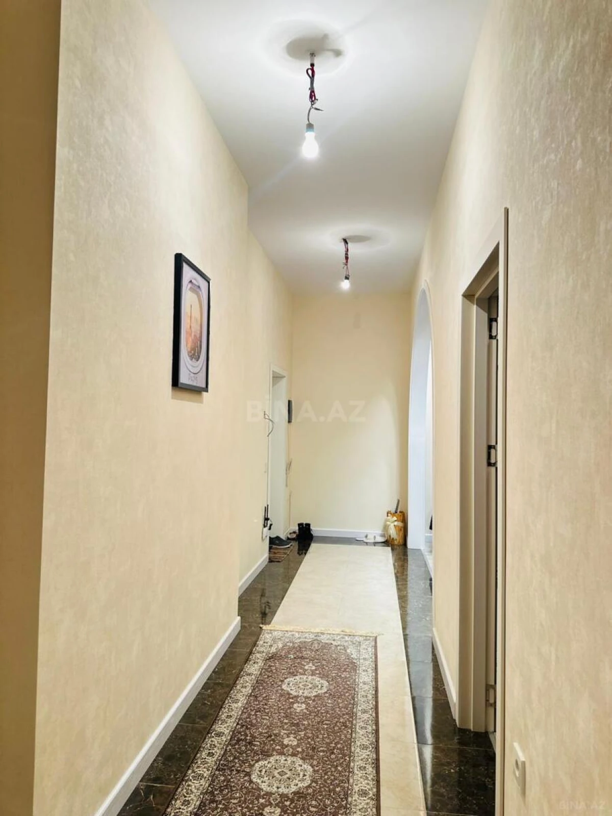 Satılır 3 otaqlı mənzil 83 m²