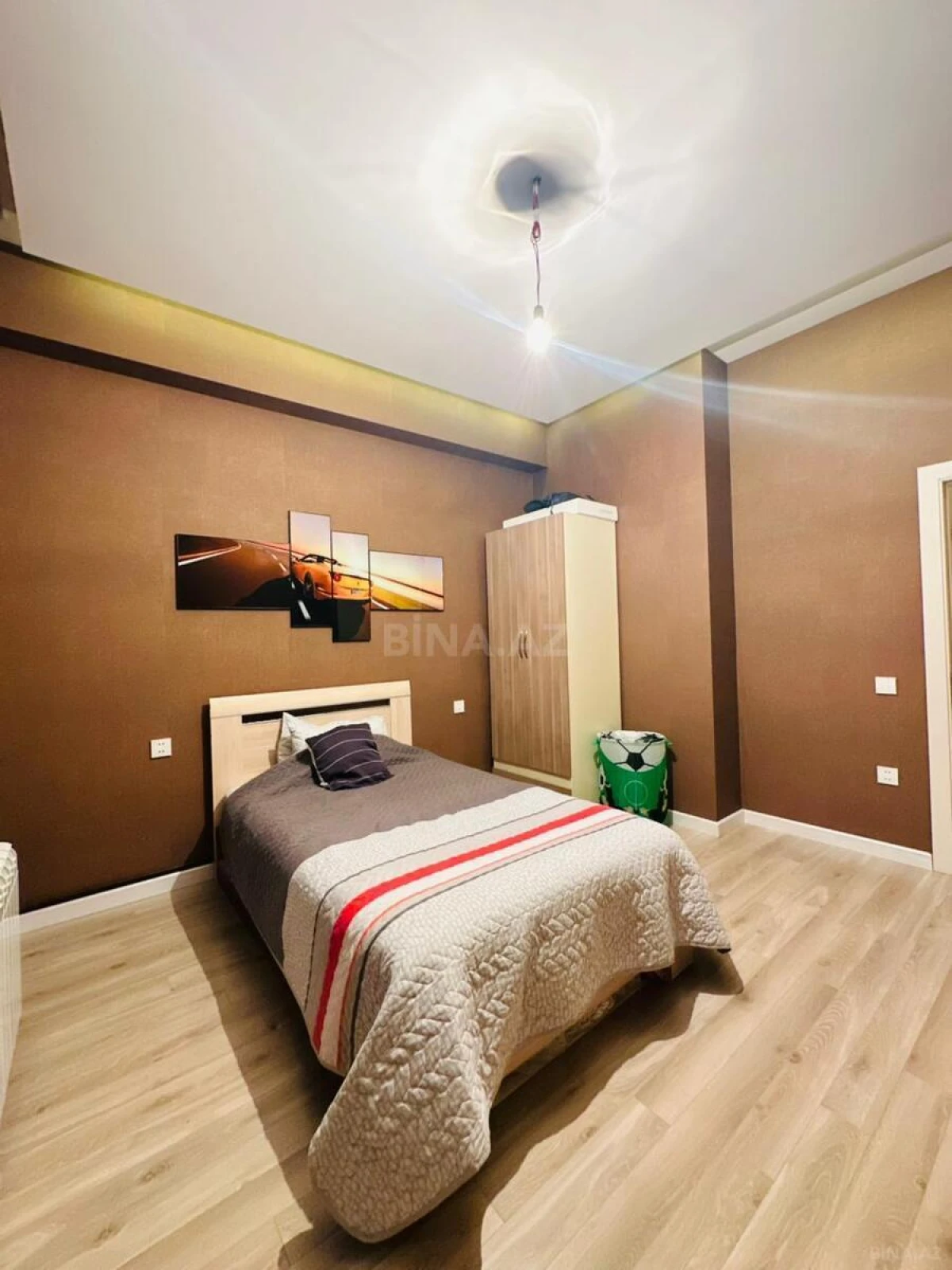 Satılır 3 otaqlı mənzil 83 m²