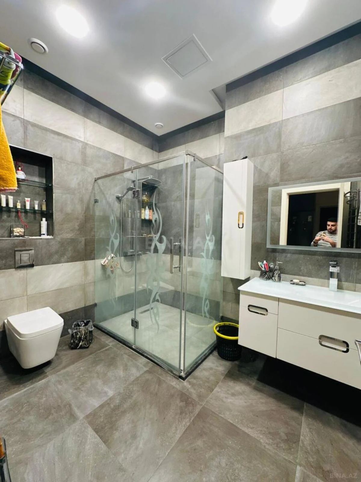 Satılır 3 otaqlı mənzil 83 m²