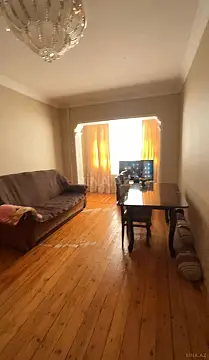 Satılır 3 otaqlı mənzil 74 m²