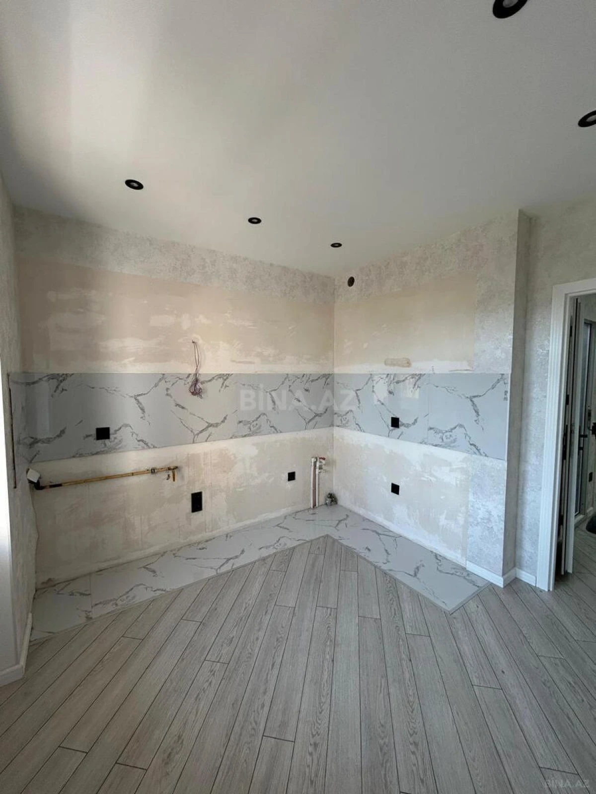 Satılır 3 otaqlı mənzil 65 m²