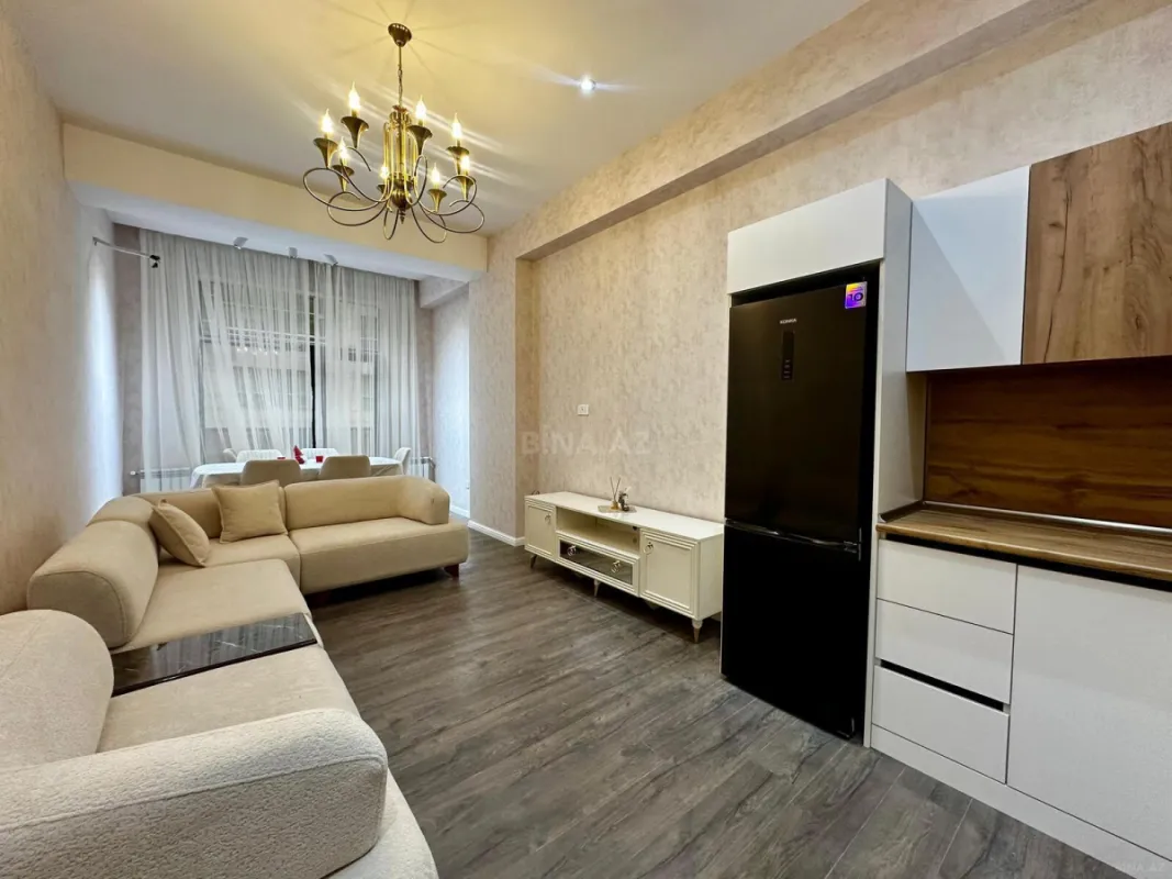 Satılır 2 otaqlı mənzil 67 m²
