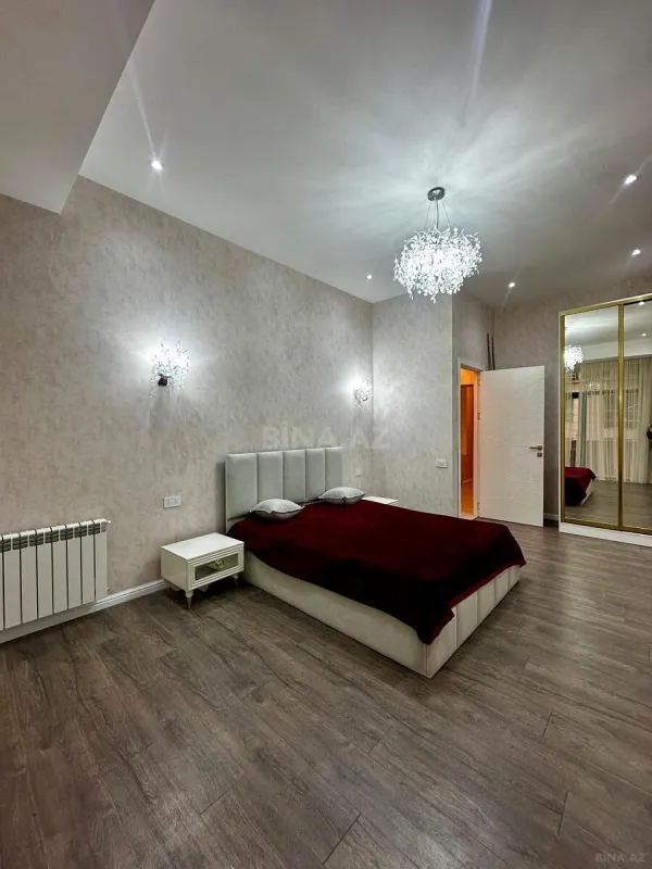 Satılır 2 otaqlı mənzil 67 m²