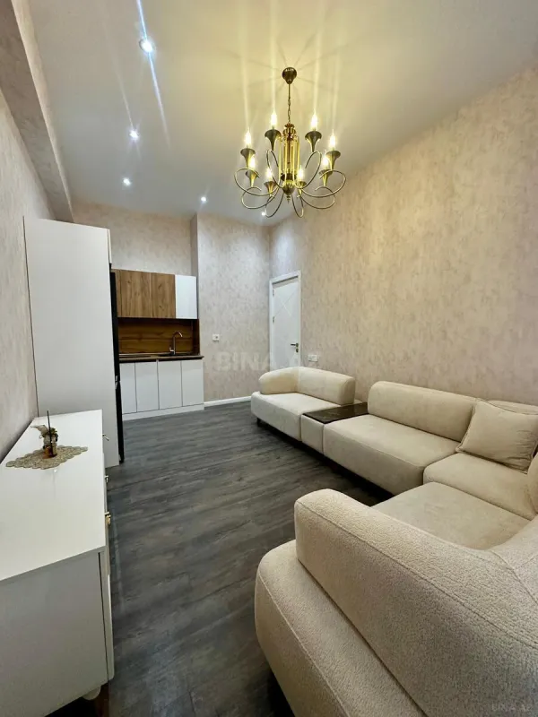 Satılır 2 otaqlı mənzil 67 m²