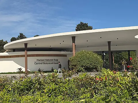 Satılır 3 otaqlı mənzil 135 m²