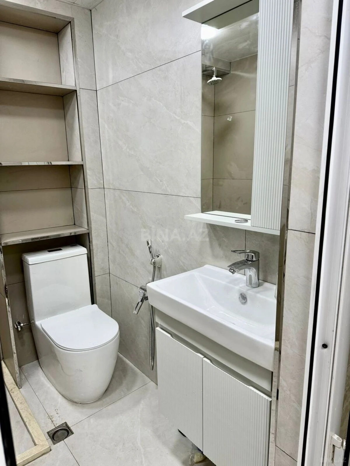 Satılır 2 otaqlı mənzil 35 m²