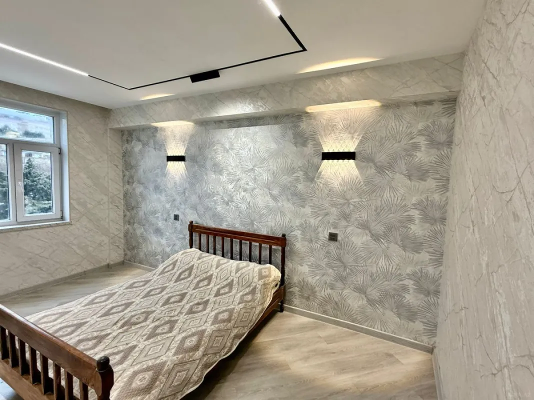 Satılır 2 otaqlı mənzil 35 m²