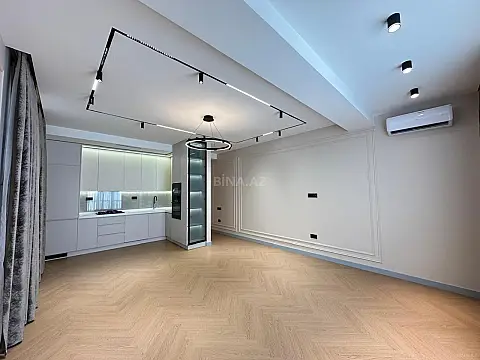 Satılır 4 otaqlı mənzil 117 m²