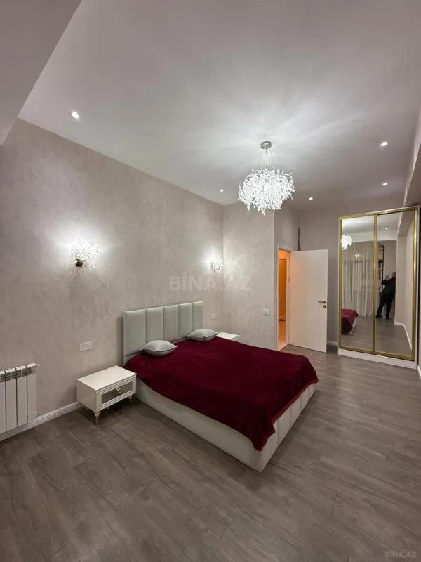 Satılır 2 otaqlı mənzil 66.7 m²